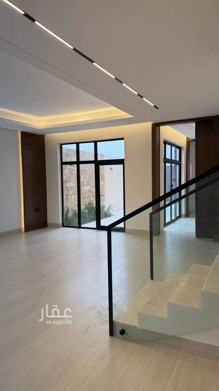 فيلا للبيع في شارع أبي نزار الصنعاني اليمني, حي المهدية, مدينة الرياض, منطقة الرياض صورة 3
