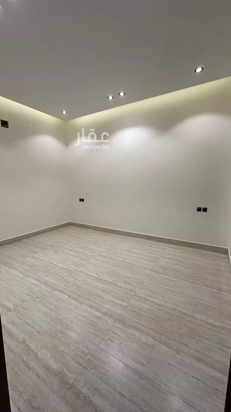 فيلا للبيع في شارع حوران, حي ظهرة لبن, مدينة الرياض, منطقة الرياض 18