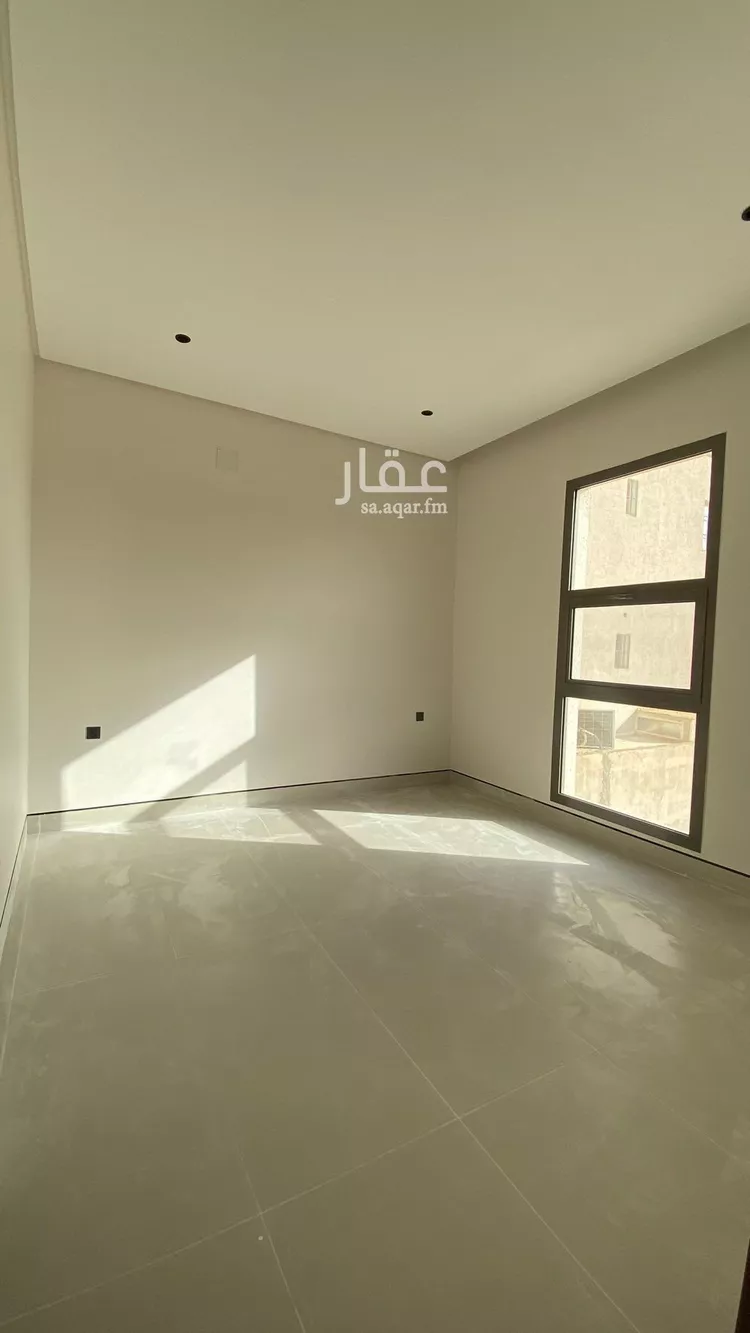فيلا للإيجار في شارع عبداللطيف بن المبارك, حي المهدية, مدينة الرياض, منطقة الرياض صورة 3
