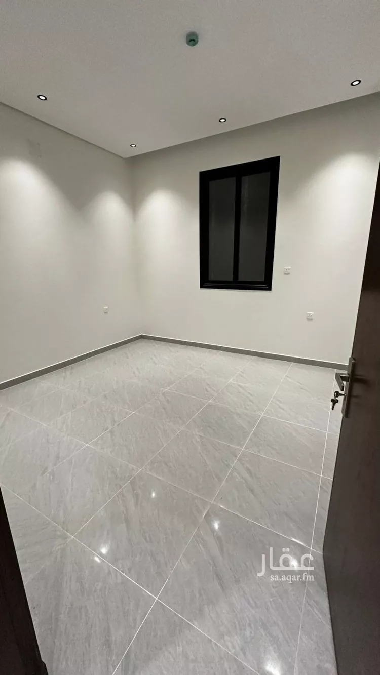 عمارة للإيجار في شارع الطائف, حي ظهرة لبن, مدينة الرياض, منطقة الرياض صورة 3