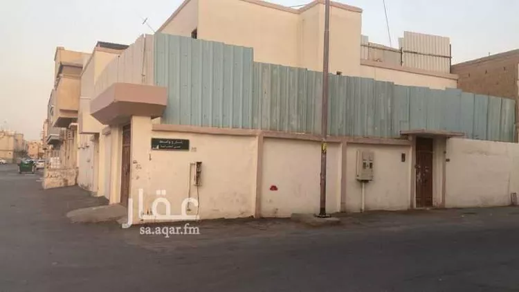 فيلا للبيع في شارع الفريسة, حي الجرادية, مدينة الرياض, منطقة الرياض صورة 2