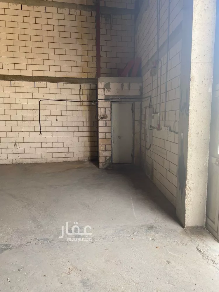 مستودع للإيجار في شارع الجولان, حي البرية, مدينة الرياض, منطقة الرياض صورة 2