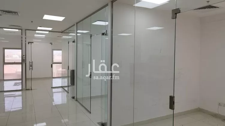 Commercial Office for Rent in Al Khobar Al Yarmouk 6