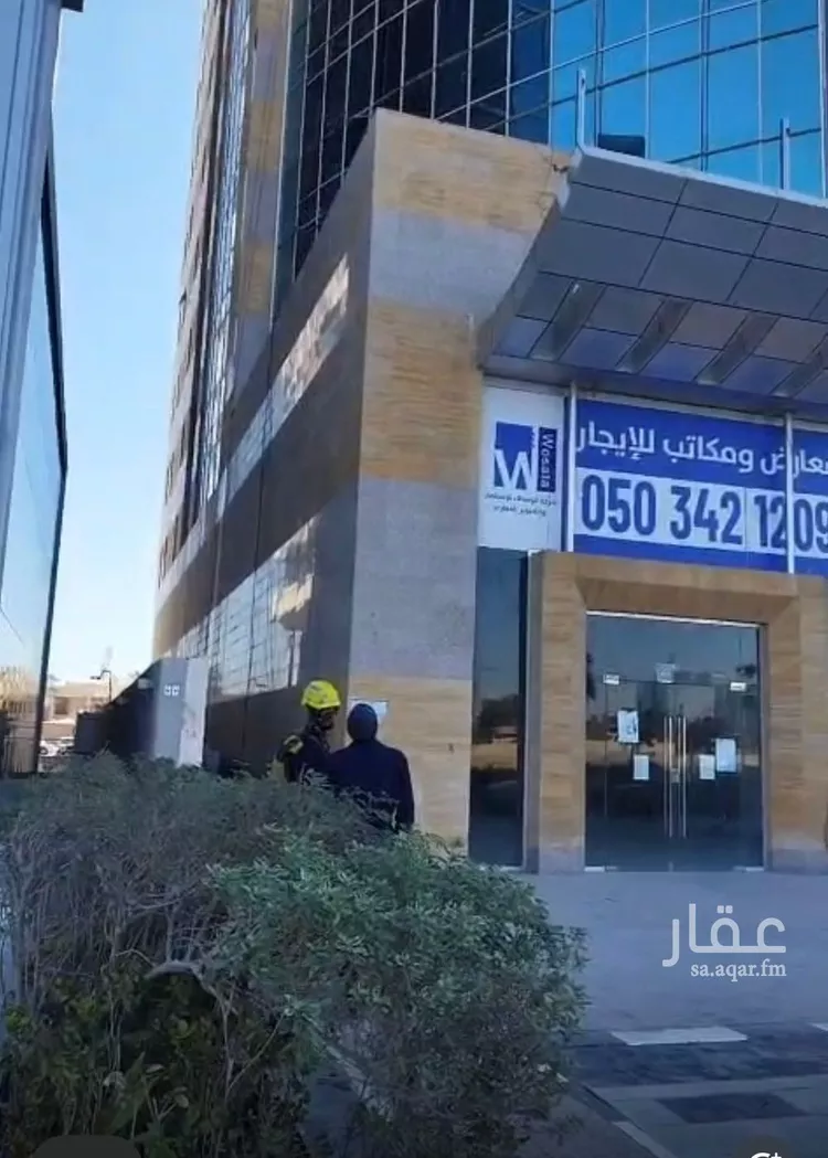 محل للإيجار في شارع الأمير تركي ، حي الكورنيش ، الخبر ، الخبر