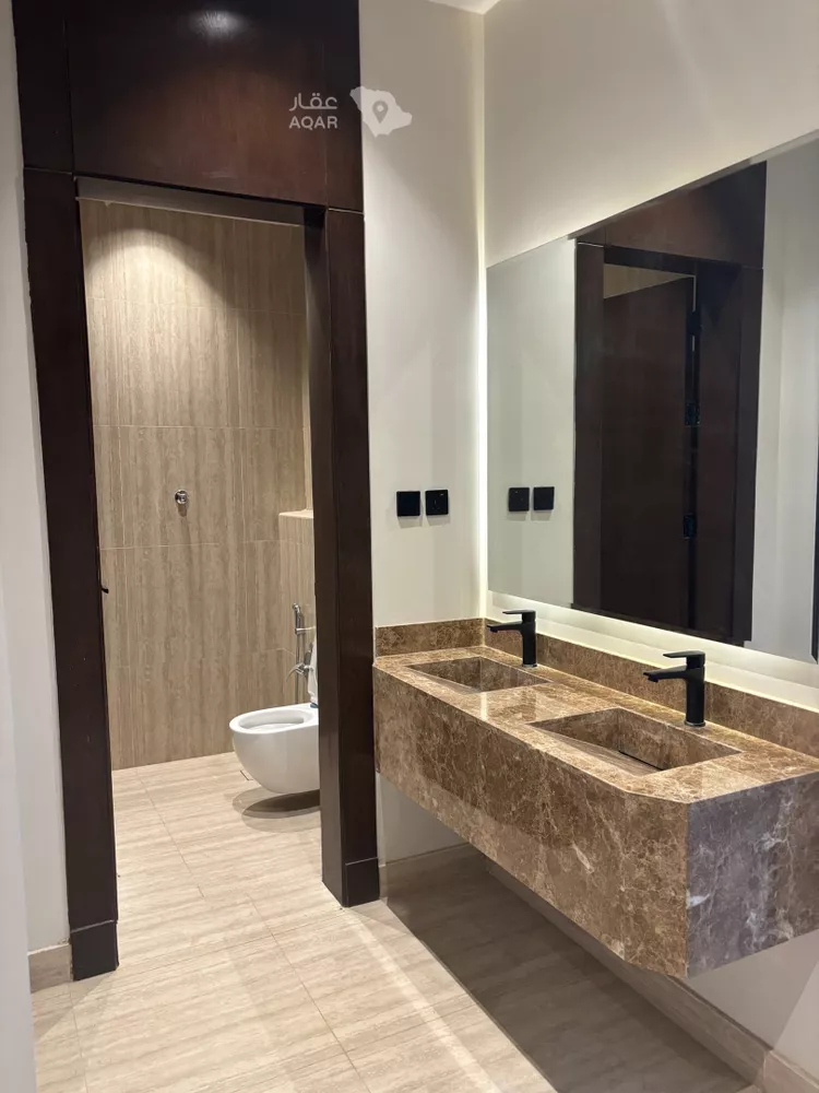 Floor for Sale in Riyadh An Narjis 6