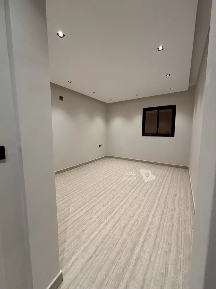 Floor for Sale in Riyadh An Narjis 13