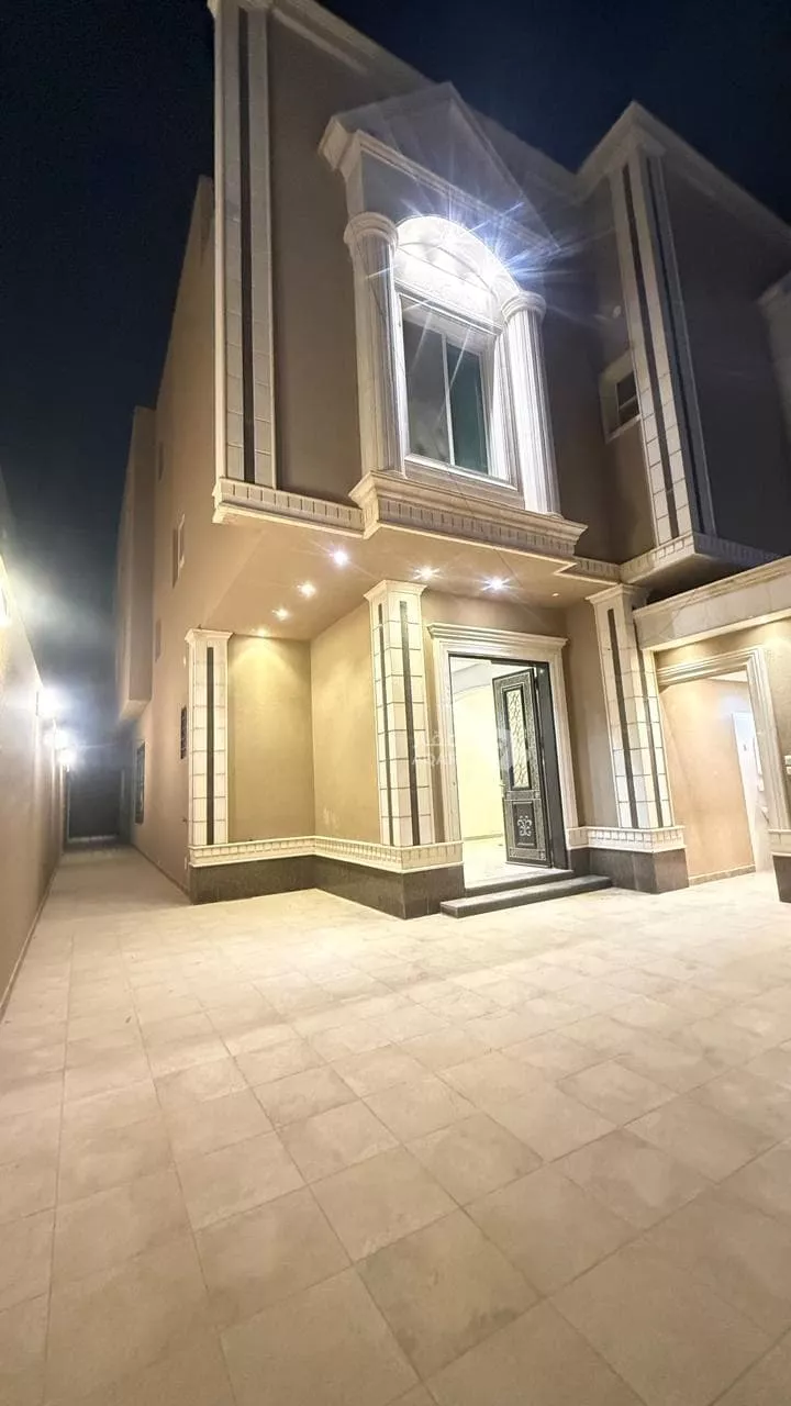فيلا للإيجار في شارع هارون بن موسي, حي العارض, مدينة الرياض, منطقة الرياض صورة 2