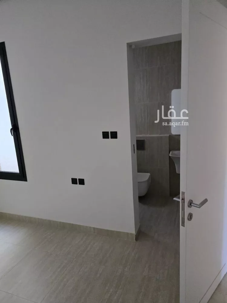 شقة للإيجار في شارع نعمان بن مقرن المزيني, حي العارض, مدينة الرياض, منطقة الرياض صورة 3