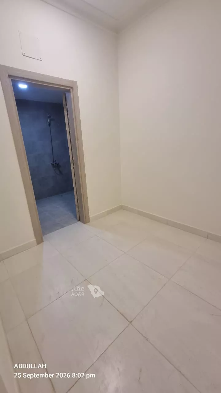 فيلا للبيع في شارع يزيد السلمي, حي مطار الملك خالد الدولي, مدينة الرياض, منطقة الرياض 15