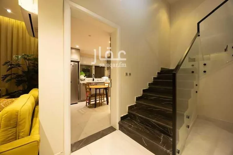 فيلا للبيع في شارع عبدالكريم بن حمد, حي النرجس, مدينة الرياض, منطقة الرياض صورة 4