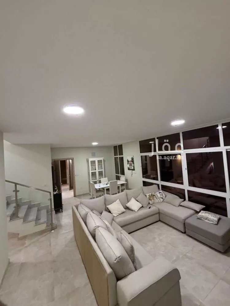 فيلا للإيجار في شارع الحجازية ، حي الجنادرية ، الرياض ، منطقة الرياض