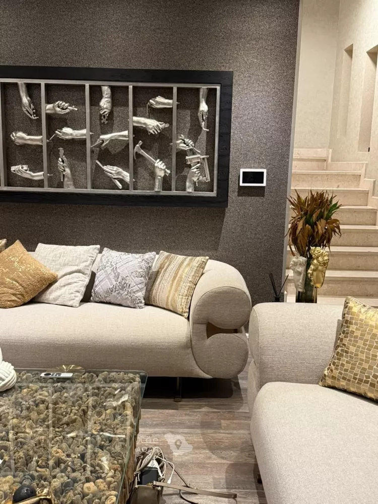 Villa for Sale in Riyadh Irqah 8