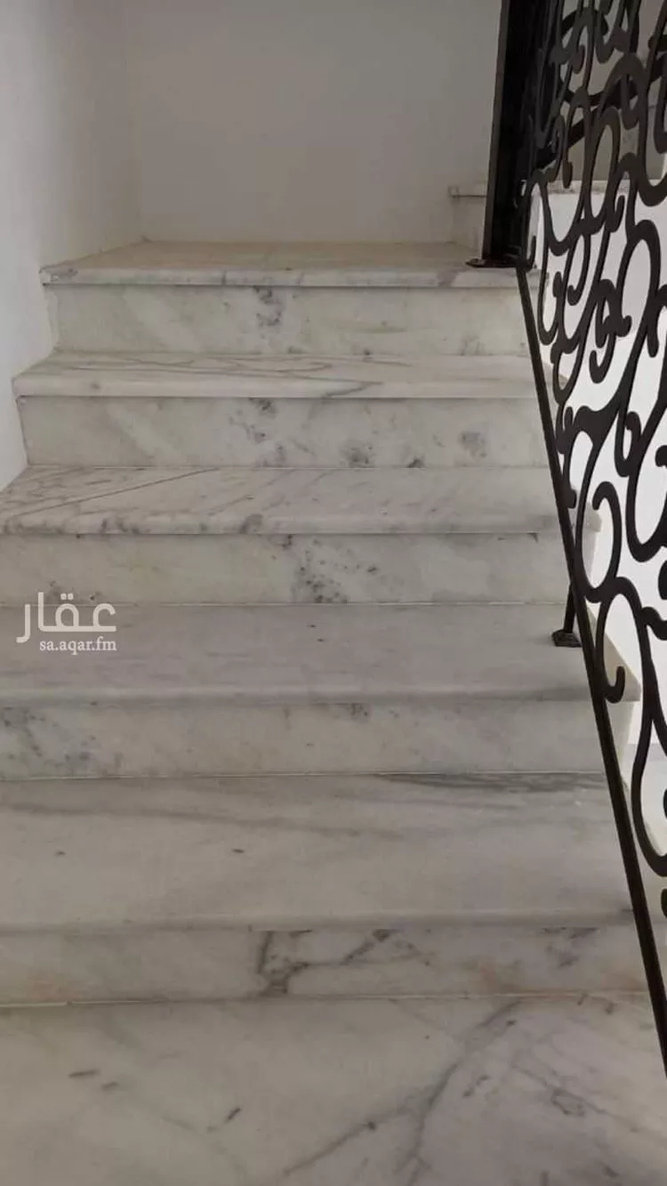 محل للإيجار في شارع حسن بن حسين آل الشيخ, حي الأمواج, مدينة جدة, منطقة مكة المكرمة صورة 3