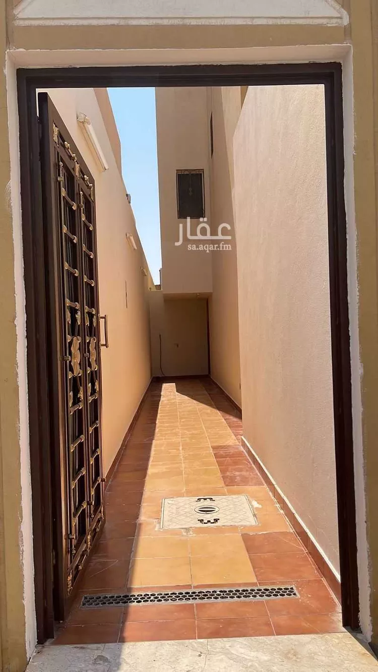 دور للإيجار في شارع محمد الهاروني, حي بدر, مدينة الرياض, منطقة الرياض 7