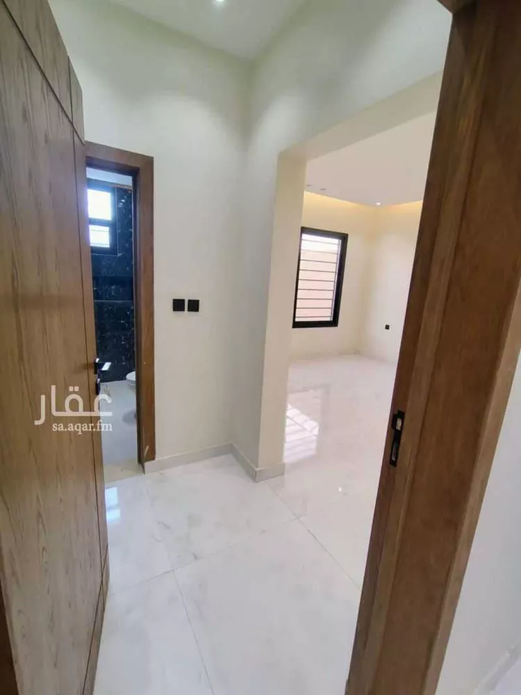 Floor for Sale in Riyadh Okaz صورة 3