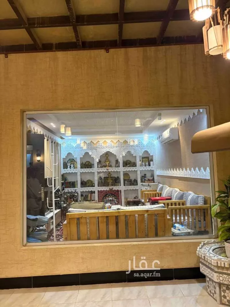 فيلا للبيع في شارع شهاب الدين القلقشندي, حي عكاظ, مدينة الرياض, منطقة الرياض 6