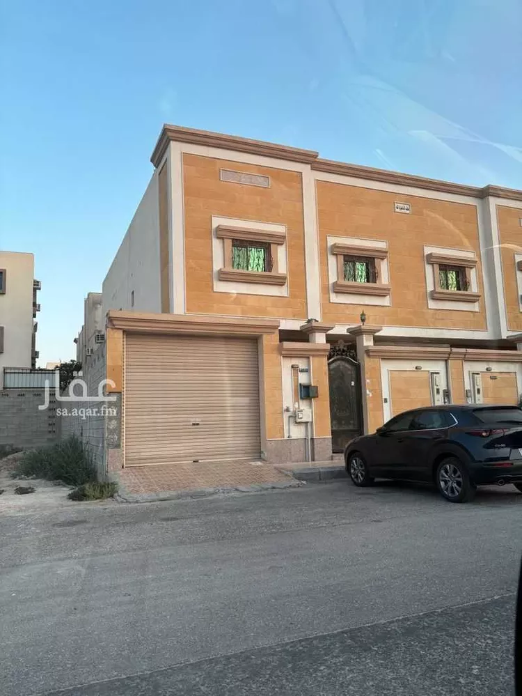 فيلا للبيع في شارع ابو عقبة الفارسي ، حي القرية الثانية ، الدمام ، الدمام