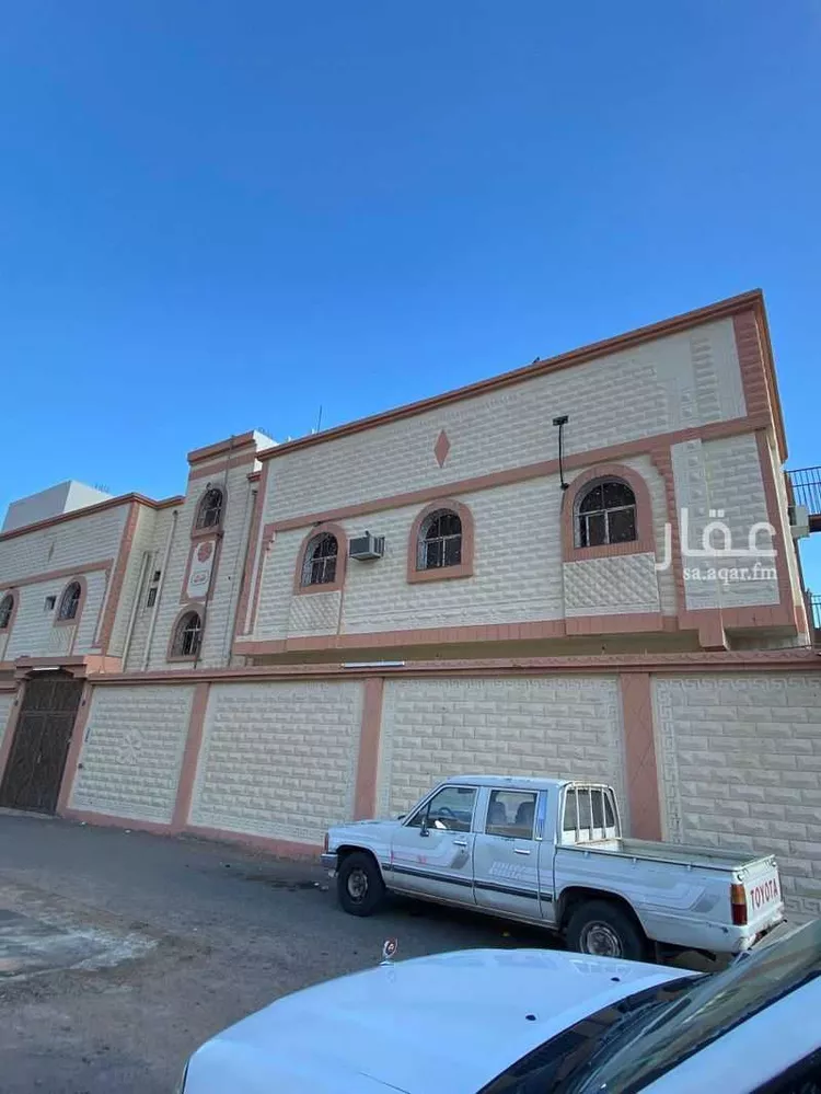 Building for Sale in Medina Al Gal'ah