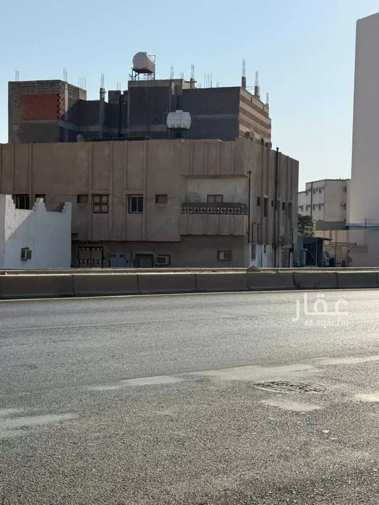 Building for Sale in Medina Al Duwaimah صورة 2
