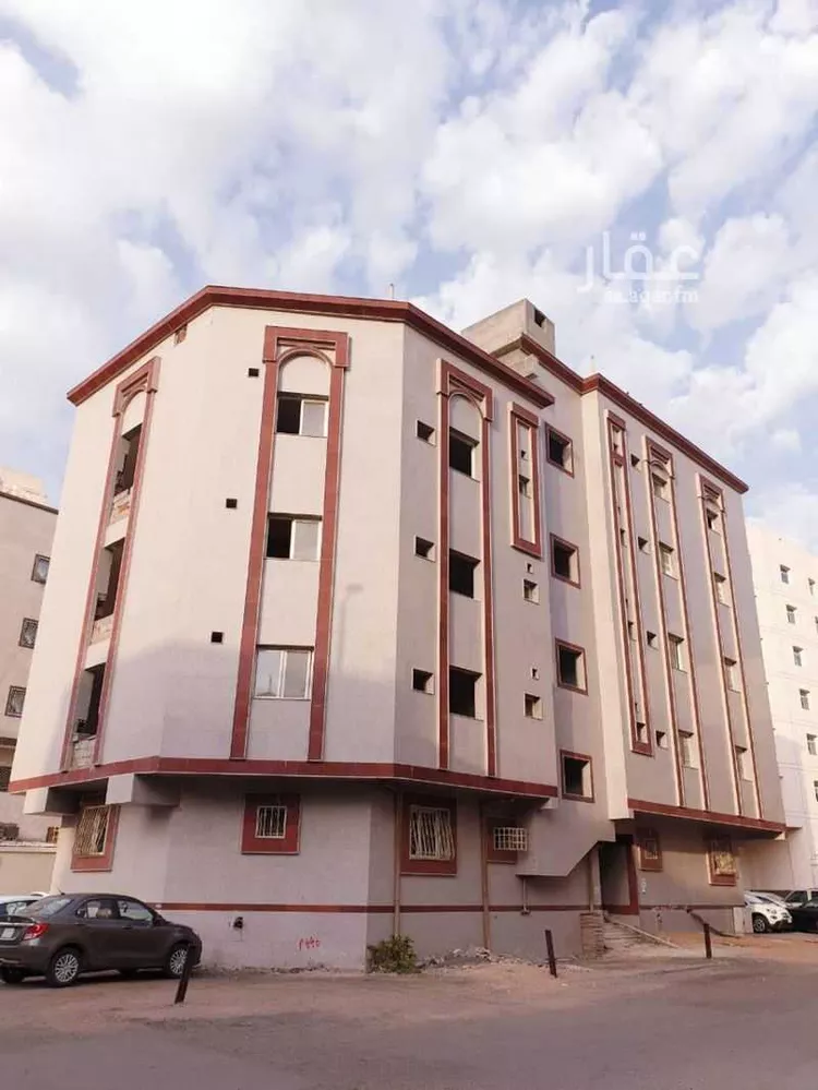 عمارة للبيع في شارع عبد الله بن علي بن حموية, حي بنى ظفر, مدينة المدينة المنورة, منطقة المدينة المنورة