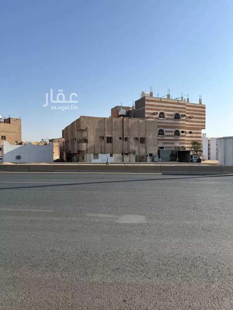 Building for Sale in Medina Al Duwaimah