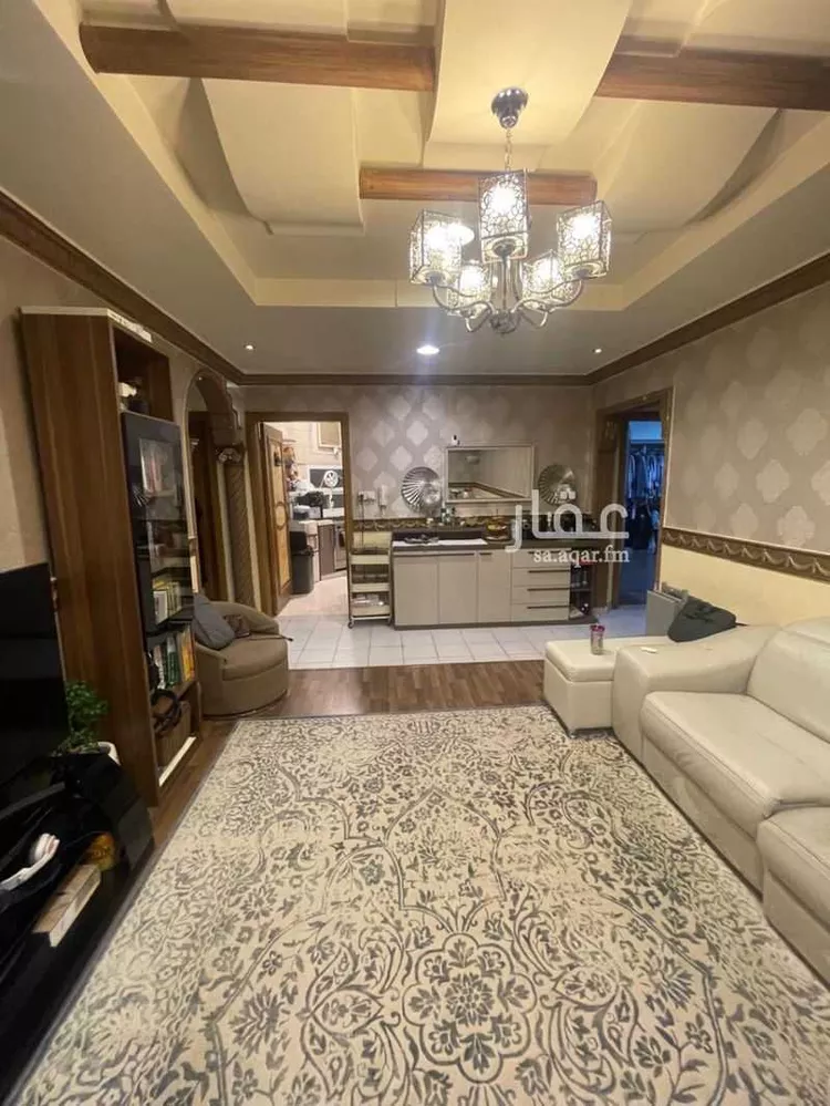 شقة للبيع في شارع الشيخ ناصر بن سرحان بن منيخر, حي الحمراء, مدينة الرياض, منطقة الرياض صورة 3