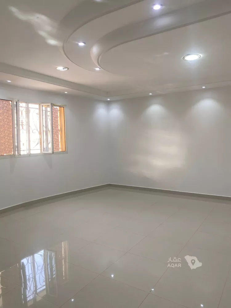 فيلا للإيجار في شارع الحمرة, حي غرناطة, مدينة الرياض, منطقة الرياض 8