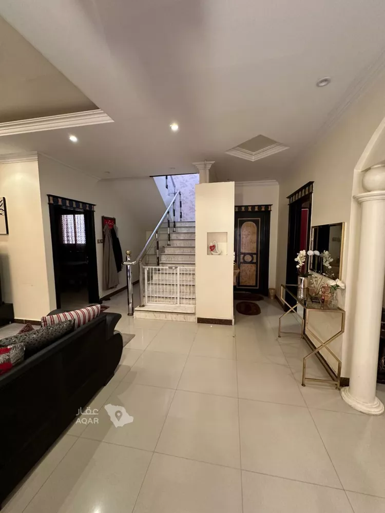 Villa for Sale in Riyadh Ishbiliyah 13