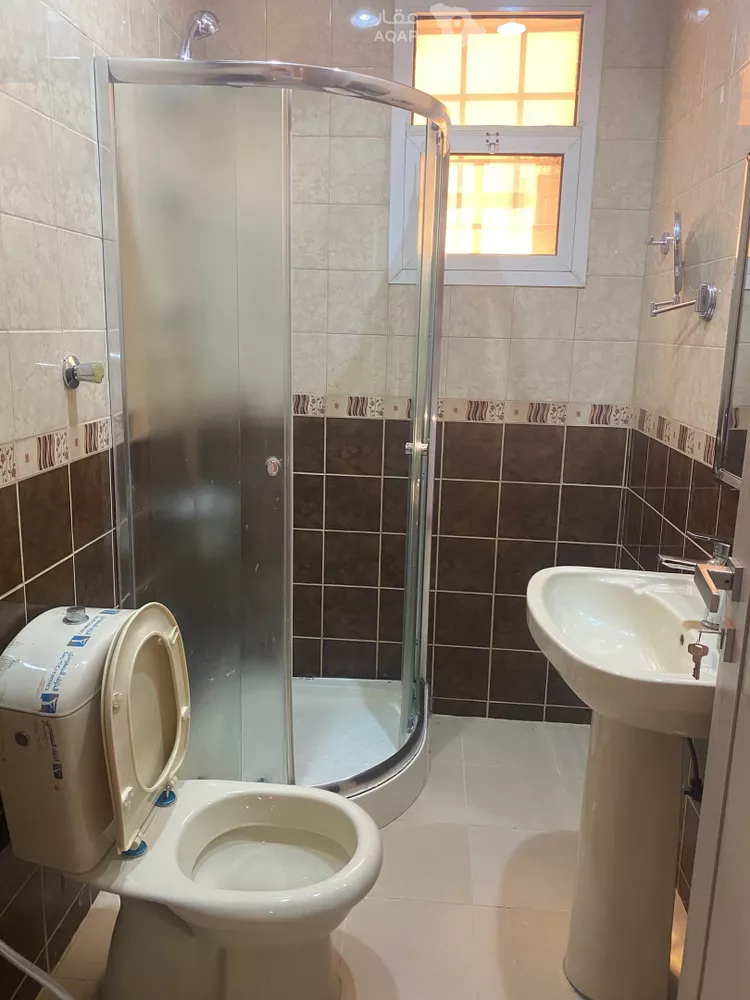 فيلا للإيجار في شارع الحمرة, حي غرناطة, مدينة الرياض, منطقة الرياض 9