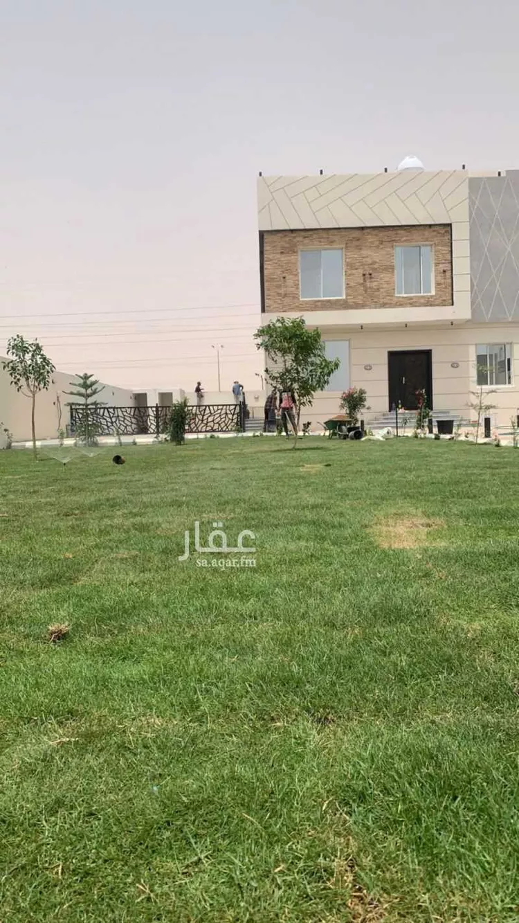 فيلا للبيع في شارع احمد بن عبد العزازي, حي الجامعة, مدينة نجران, منطقة نجران
