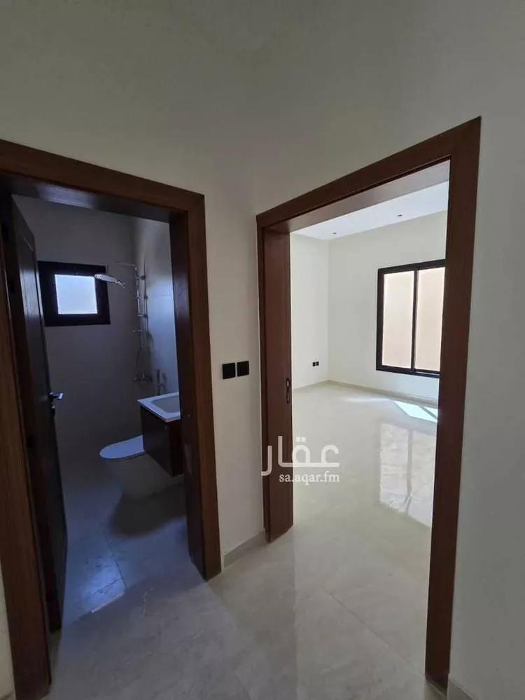 دور للبيع في شارع سواد بن قارب, حي الروضة, مدينة الرياض, منطقة الرياض 11