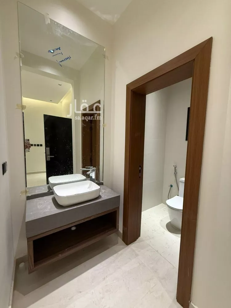 دور للبيع في شارع سواد بن قارب, حي الروضة, مدينة الرياض, منطقة الرياض صورة 3