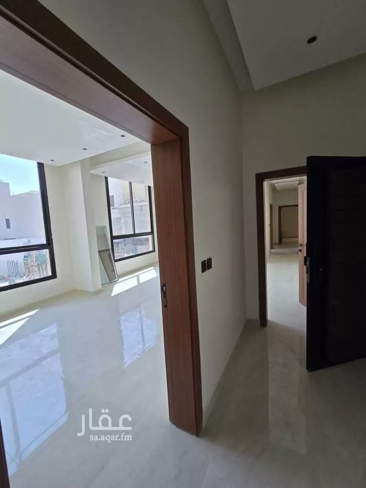 دور للبيع في شارع سواد بن قارب, حي الروضة, مدينة الرياض, منطقة الرياض صورة 5