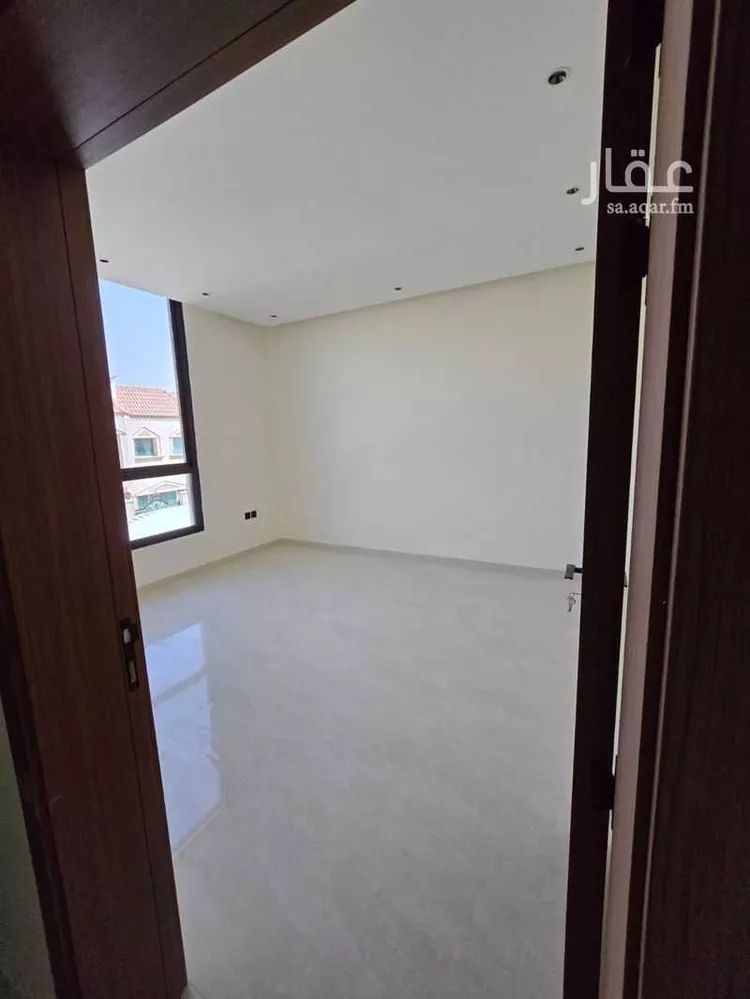 دور للبيع في شارع سواد بن قارب, حي الروضة, مدينة الرياض, منطقة الرياض صورة 4