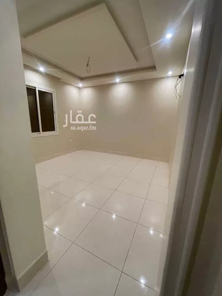 شقة للإيجار في شارع أحمد الرقيمى ، حي النزهة ، جدة ، جدة صورة 2