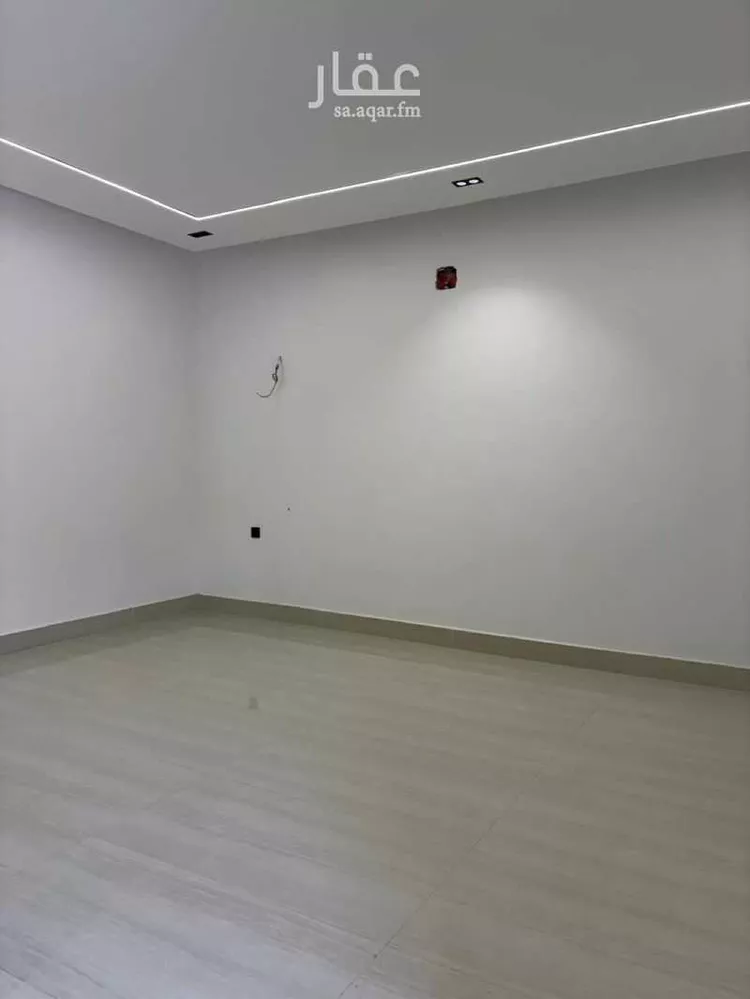 فيلا للبيع في شارع أبي كبير, حي العريجاء الغربي, مدينة الرياض, منطقة الرياض