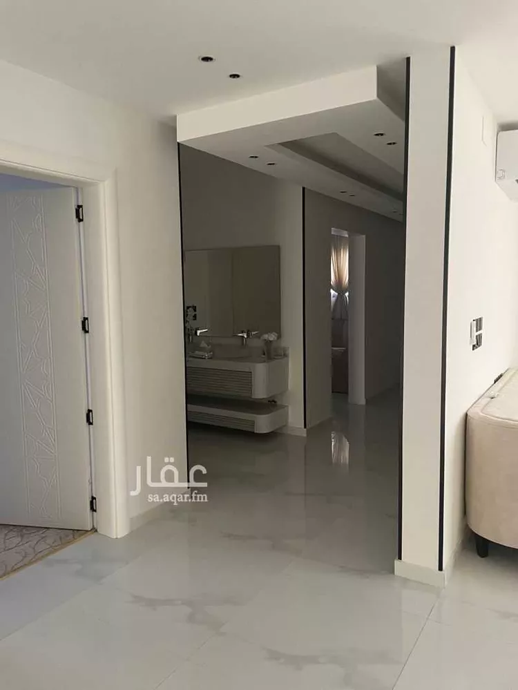 فيلا للبيع في شارع مالك ابن الربيع ، حي الريان ، المذنب ، المذنب صورة 2