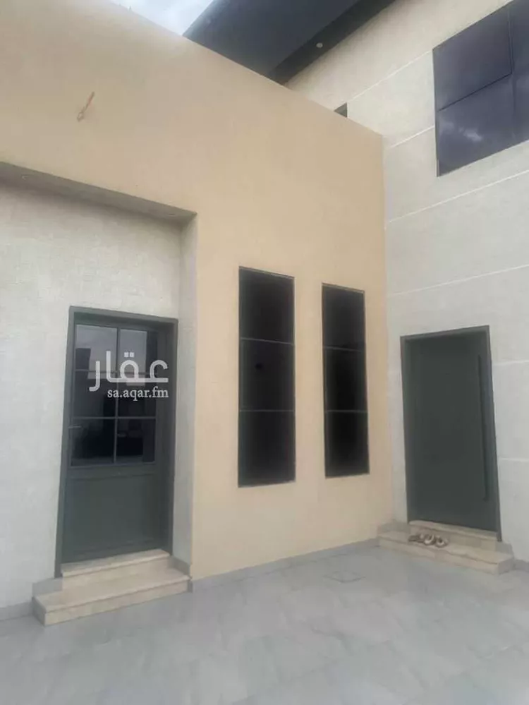 فيلا للبيع في شارع مالك ابن الربيع ، حي الريان ، المذنب ، المذنب صورة 2