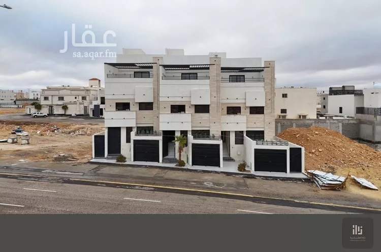 فيلا للبيع في شارع ابن أبي الشكر الفلكي, حي المهدية, مدينة الرياض, منطقة الرياض صورة 3