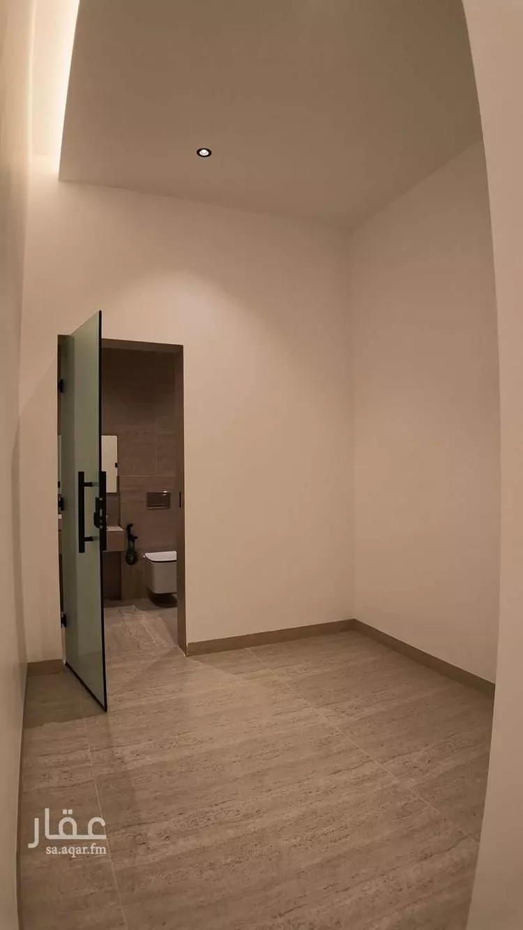 Floor for Sale in Riyadh Al Yasmin صورة 3