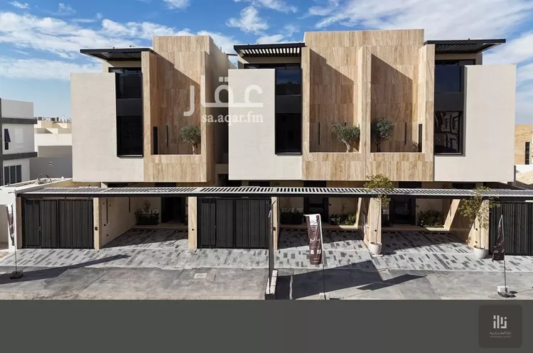 دور للبيع في شارع قوام السنة, حي الملك فهد, مدينة الرياض, منطقة الرياض صورة 2