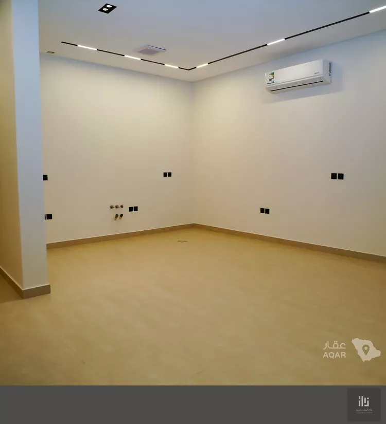 Floor for Sale in Riyadh Al Arid صورة 4