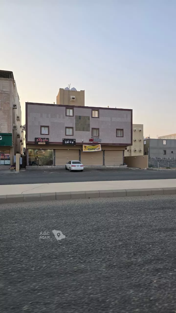 محل للإيجار في شارع ابن حسان ، حي الملك فهد ، مكة ، منطقة مكة المكرمة