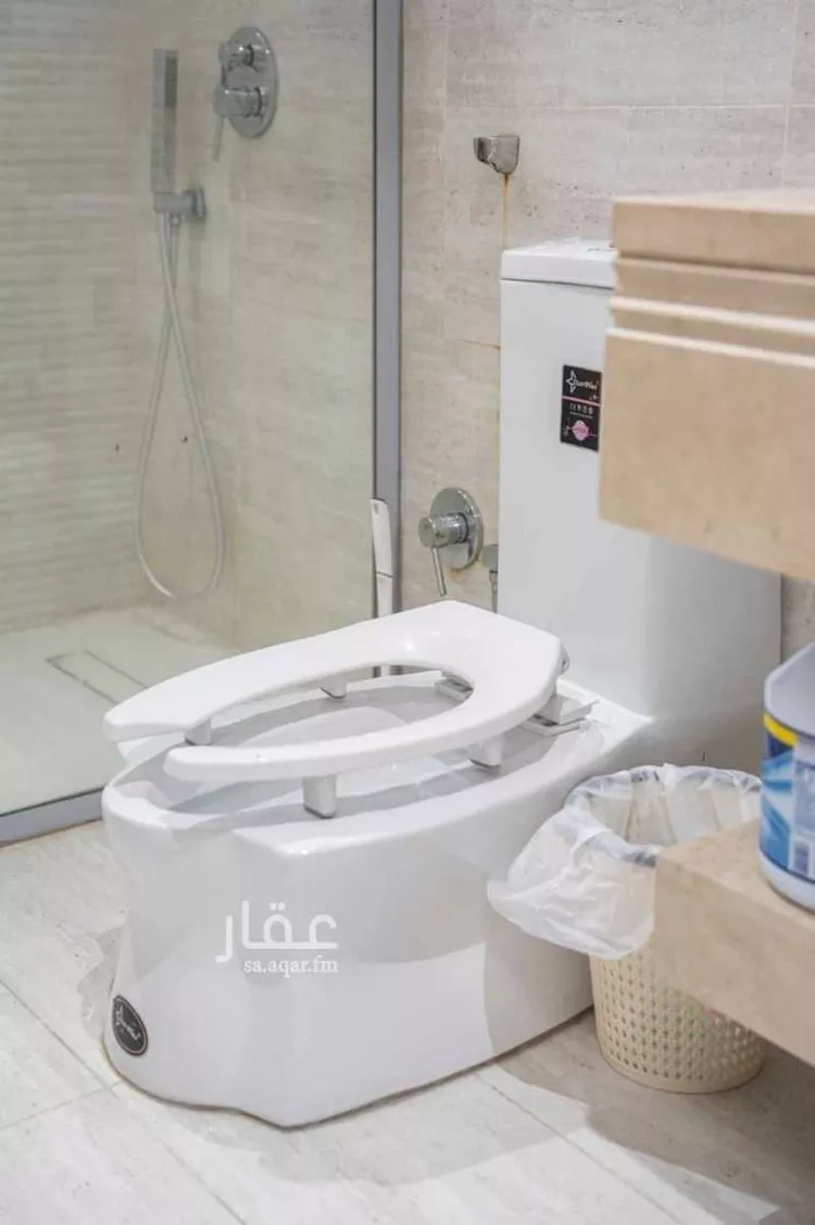 شقة للإيجار في شارع الملك فيصل ابن عبدالعزيز سعود, حي المربع, مدينة الرياض, منطقة الرياض 15