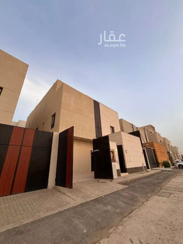 فيلا للبيع في شارع وادي قديم, حي الرمال, مدينة الرياض, منطقة الرياض صورة 2