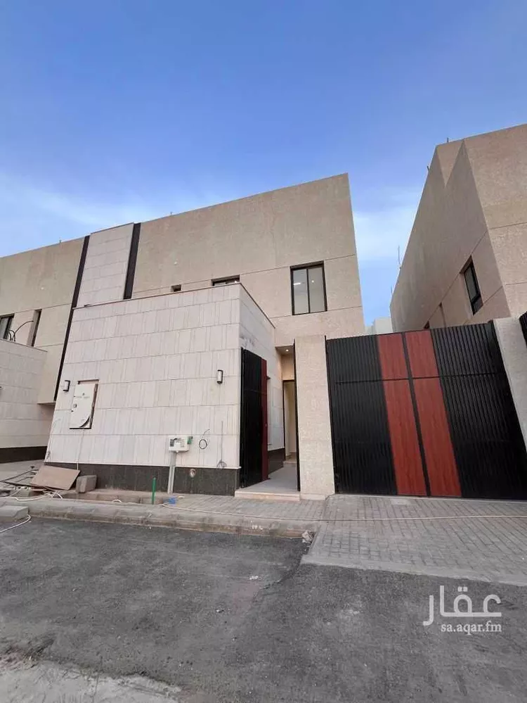 فيلا للبيع في شارع وادي قديم, حي الرمال, مدينة الرياض, منطقة الرياض