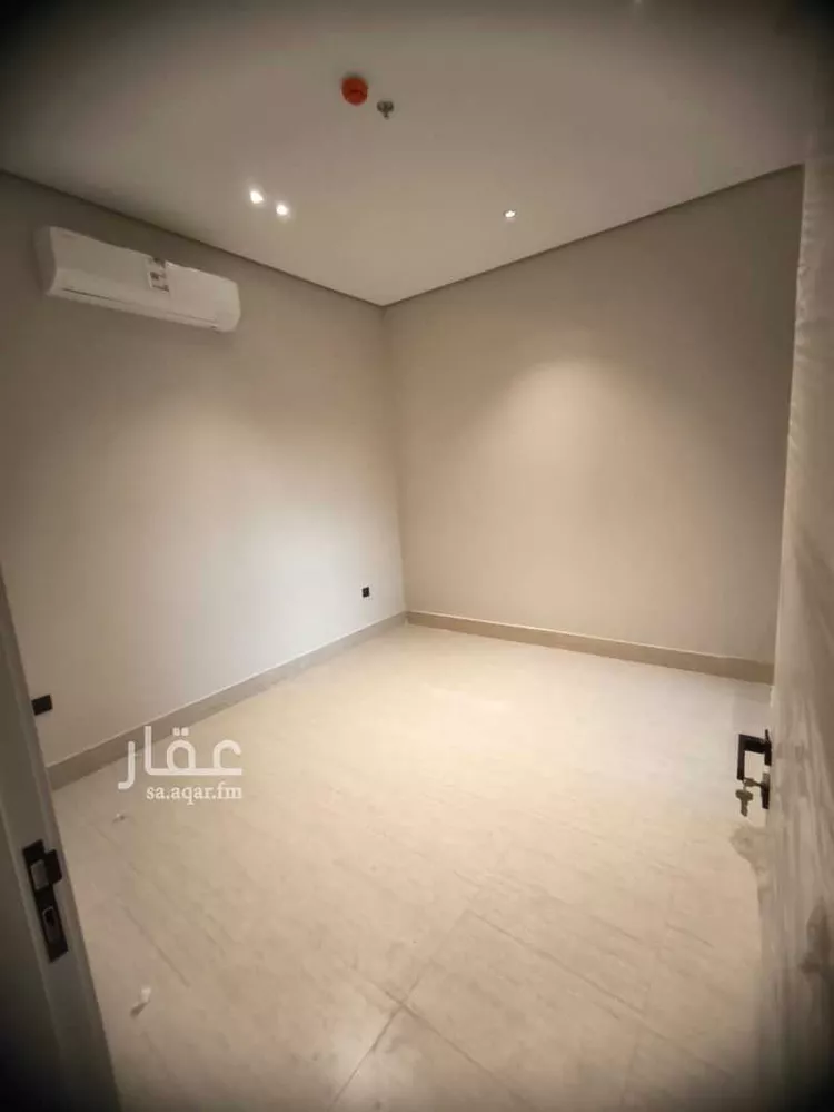 شقة للإيجار في شارع تبوك, حي اليرموك, مدينة الرياض, منطقة الرياض 9