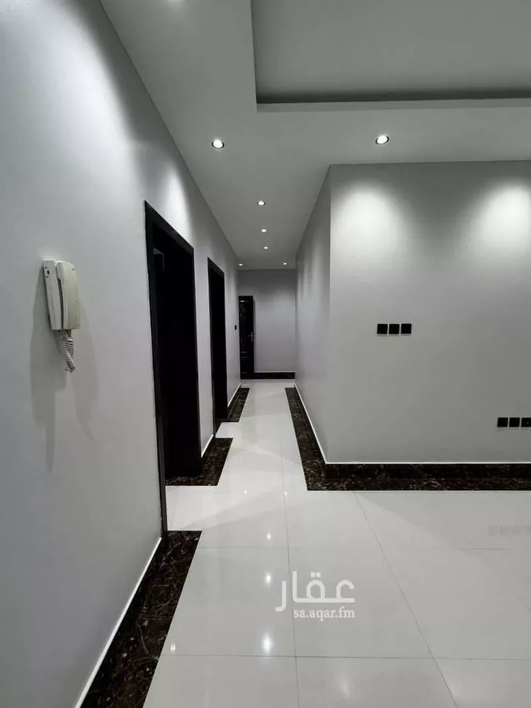 فيلا للإيجار في شارع عبدالمنعم قاضي, حي المعيزيلة, مدينة الرياض, منطقة الرياض