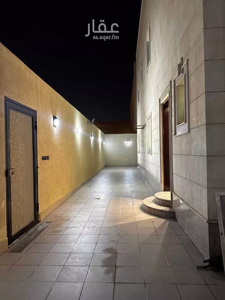 عمارة للإيجار في شارع عبدالمنعم قاضي, حي المعيزيلة, مدينة الرياض, منطقة الرياض صورة 3