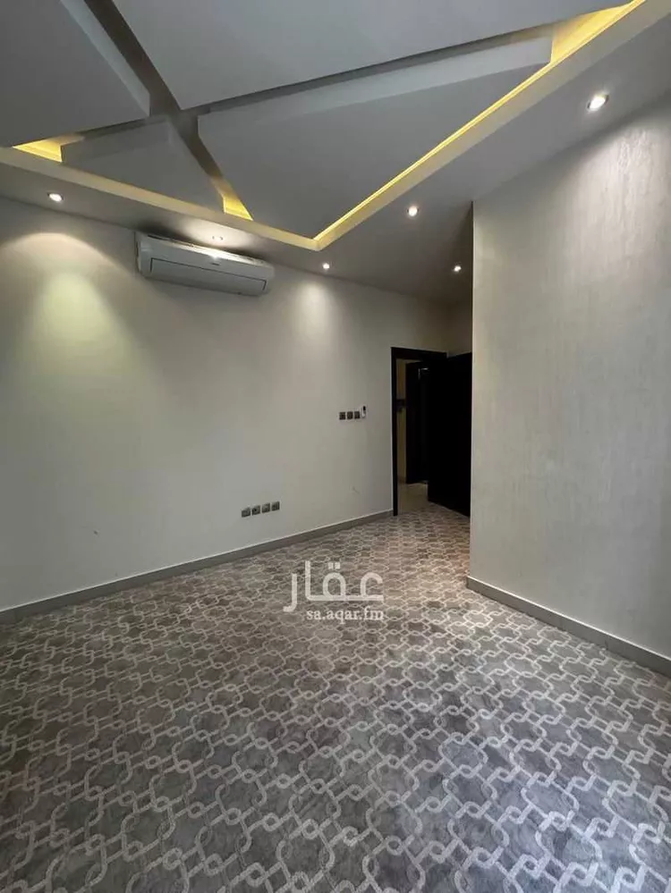 فيلا للإيجار في شارع أبي القاسم الزجاجي, حي الياسمين, مدينة الرياض, منطقة الرياض صورة 3